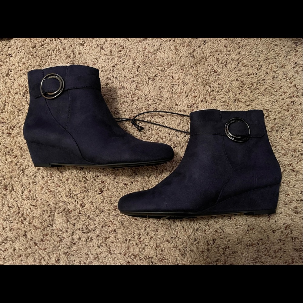 East 5th ave navy boots